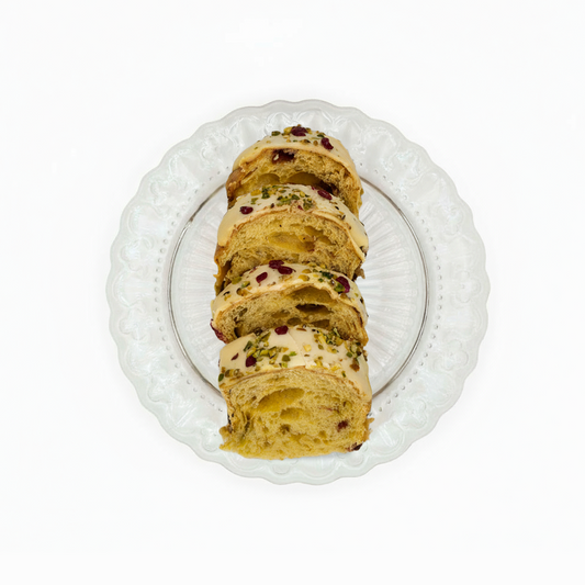 Monastery bread with pistachio and raspberry